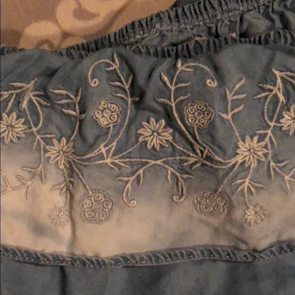 Dress - Picture 3 of 4